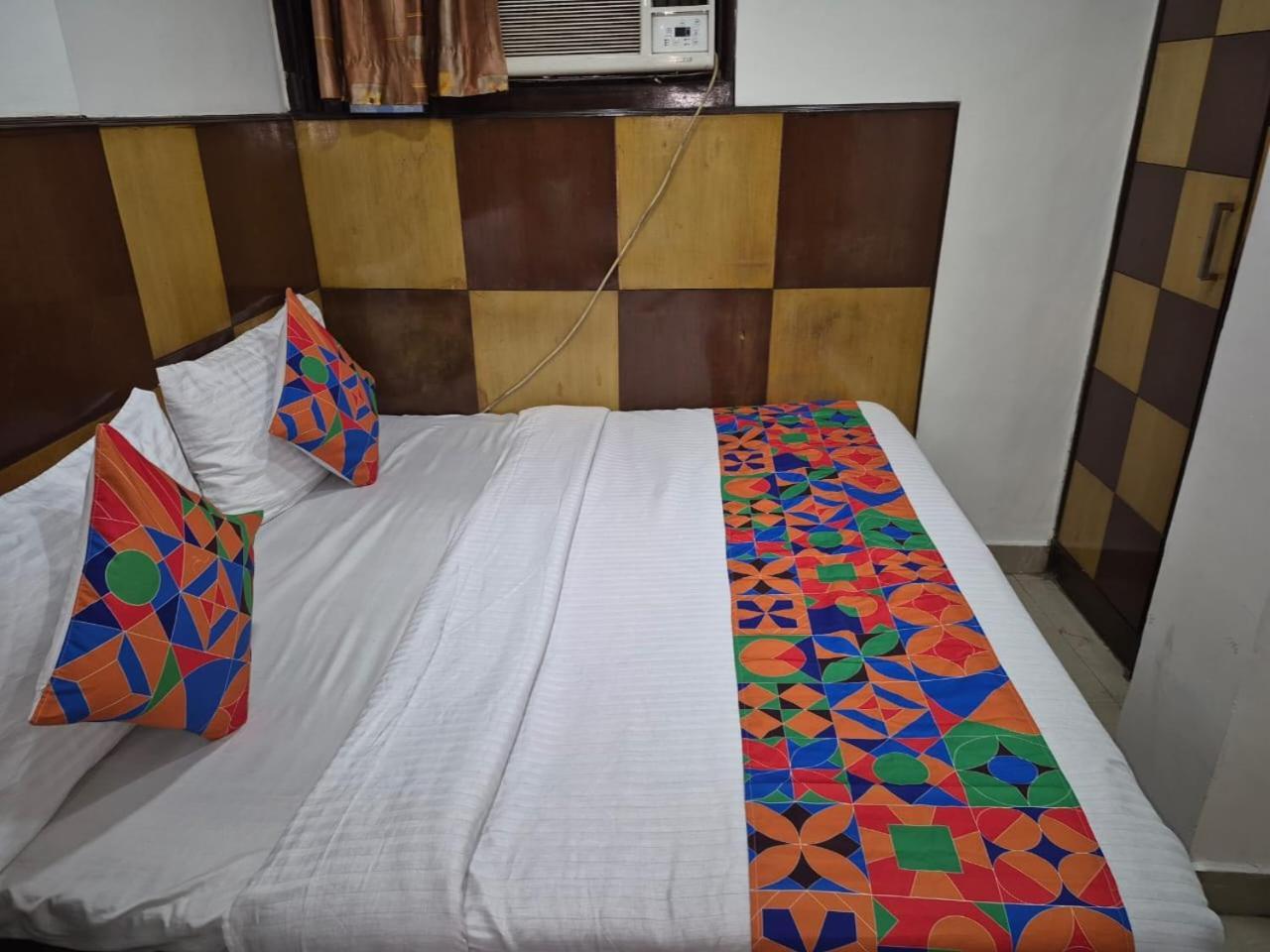 Hotel Hrd - Railway Station - Couple Friendly Local Ids Accepted New Delhi